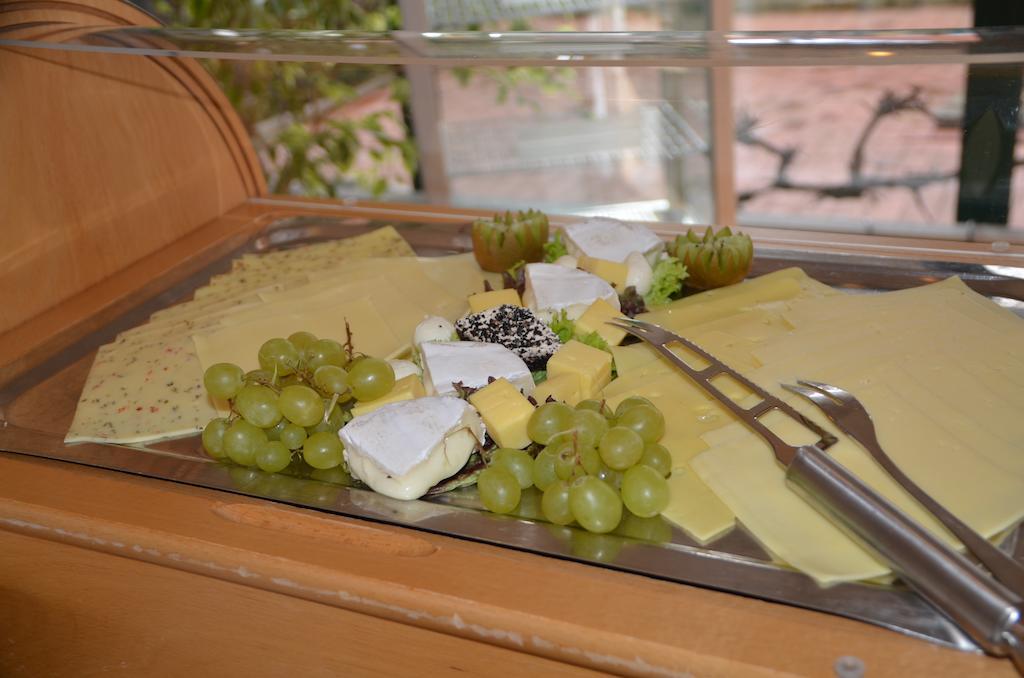 Velcrea Hotel Willebadessen Ngoại thất bức ảnh